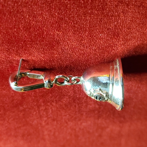 My Flat in London - Bobby Helmet - Charm - Brighton - MFIL - Picture 5 of 15